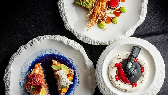 Азия, коктейли и авторский ужин: 3 идеи для нескучного 8 Марта в Минске